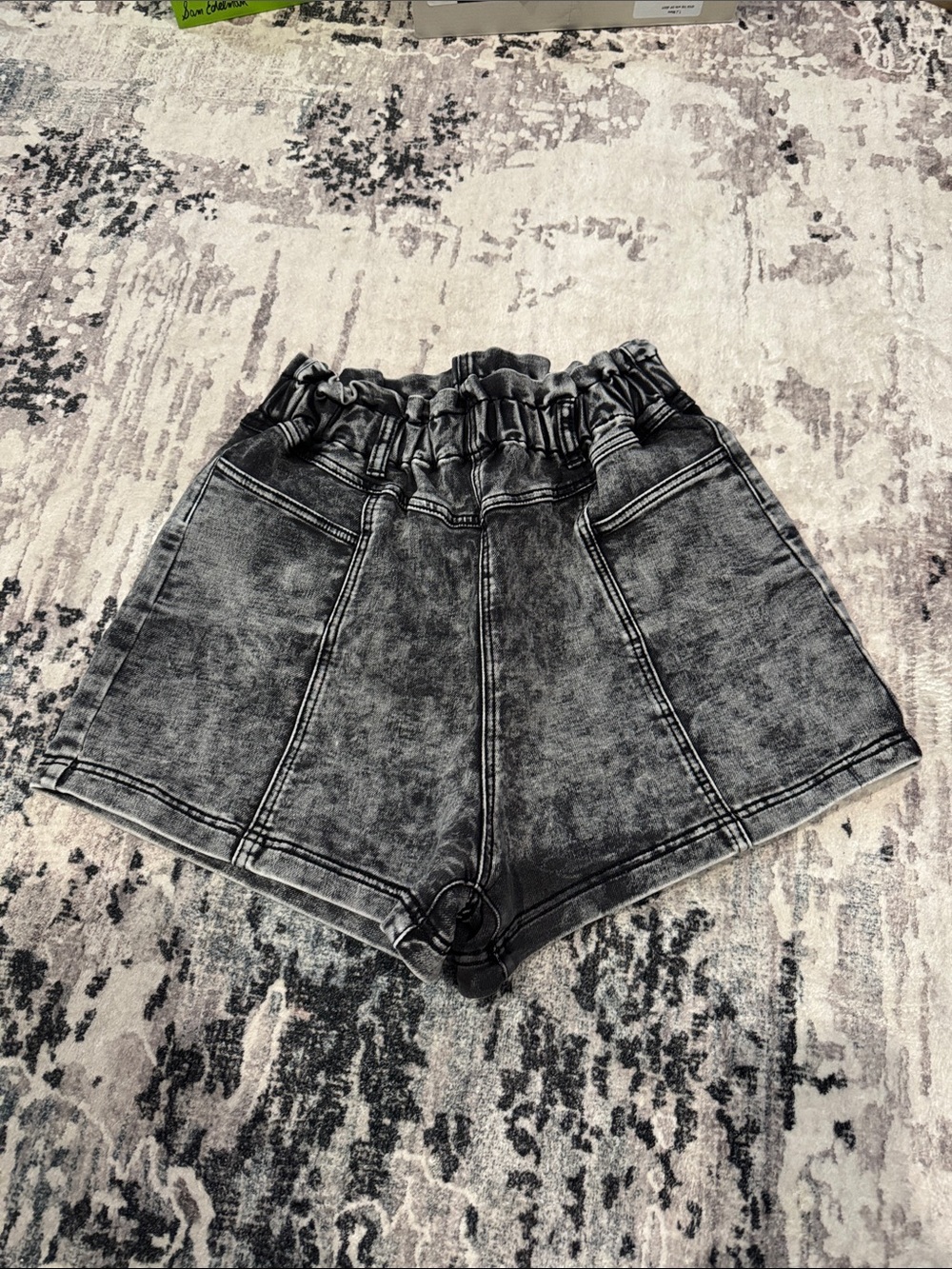 Blank NYC Washed Black High-Waist Paperbag Denim Shorts size 29